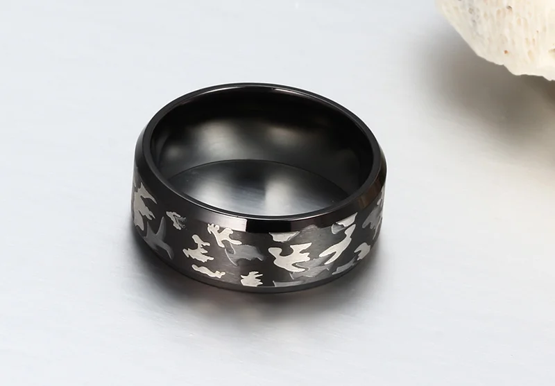 Vnox черный Для мужчин кольцо гравировка Военное дело камуфляж Нержавеющая сталь