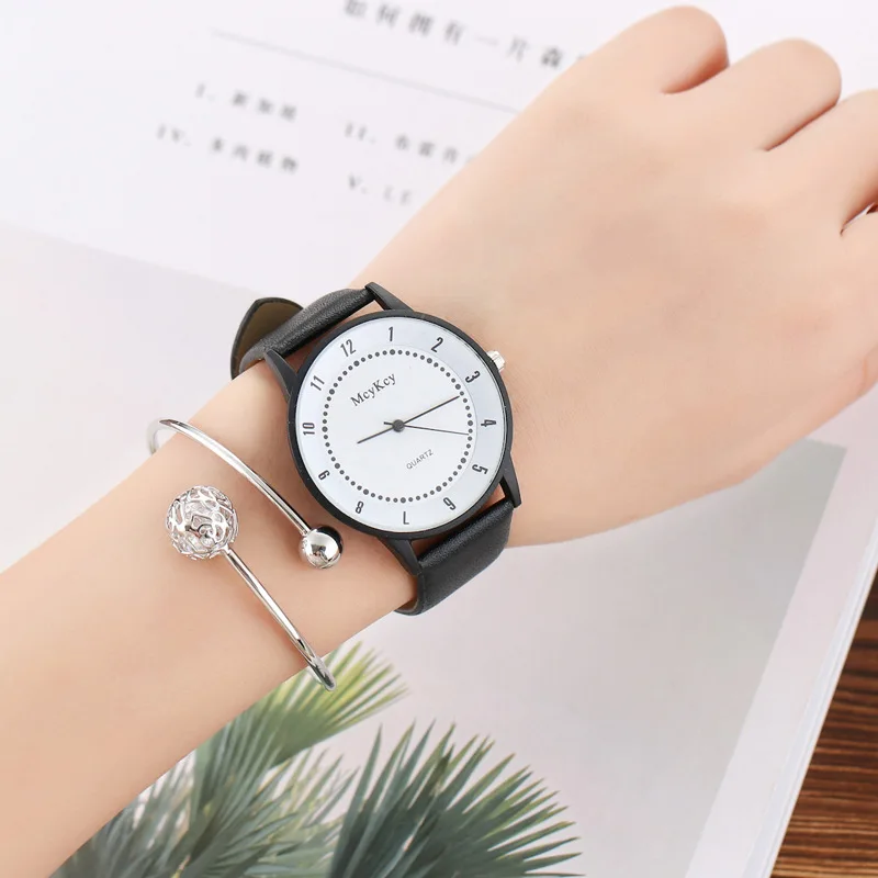 

Hot Sales casual fashion white&black leather watch women men lovers dress quartz wristwatch Relojes Mujer