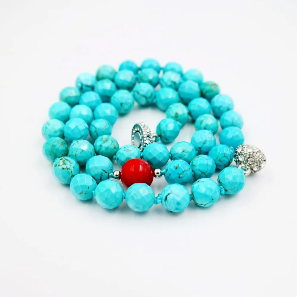 Бусины из натурального камня голубого цвета бирюзы 8 мм граненые и красный коралл