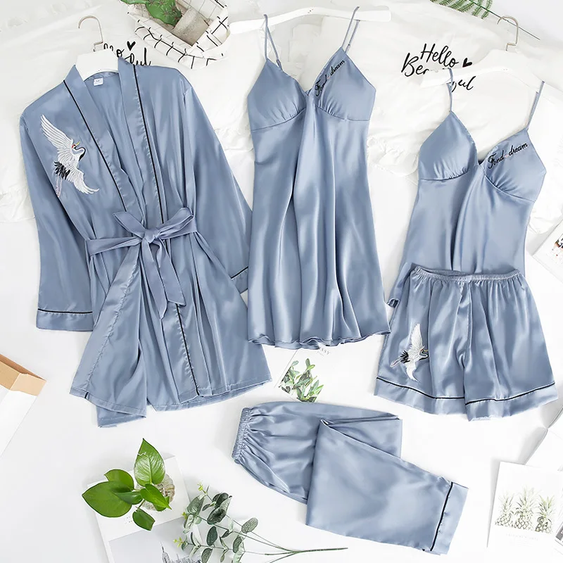 Серый женский комплект из 5 предметов: топ на бретелях и штаны пижамные комплекты