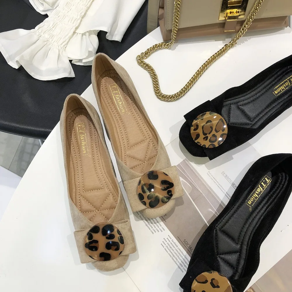 Korean fashion leopard buckle flat with shallow mouth women's shoes suede square head soft bottom casual | Обувь