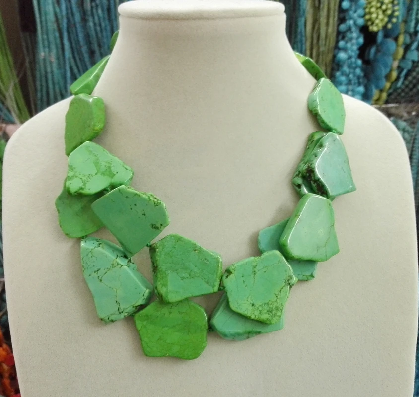 Очарование 2 ряда Яблоко зеленый камень нерегулярные ломтик ожерелье женщина