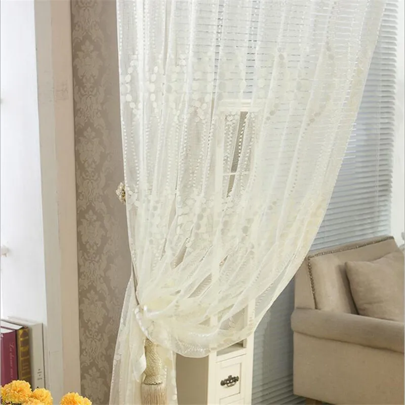 Современные короткие жаккардовые шторы из органзы белого или бежевого желтого