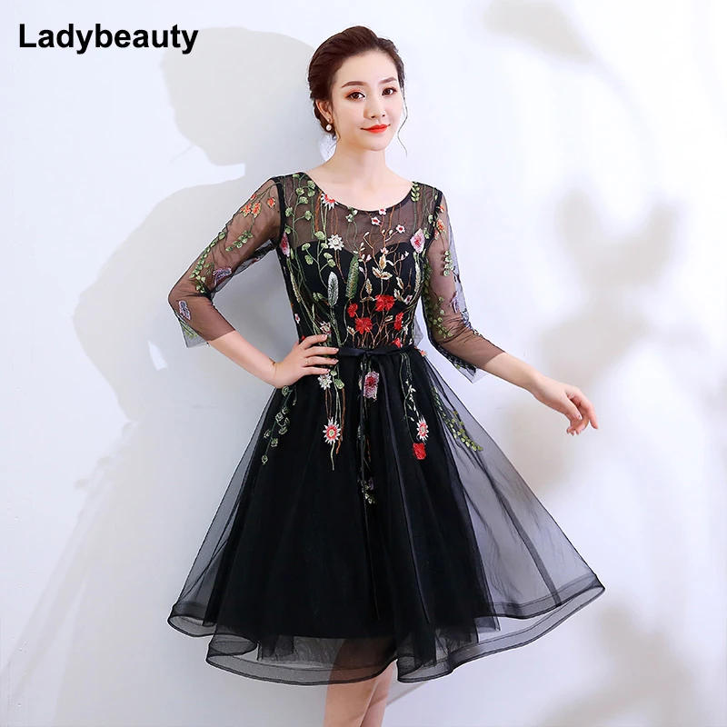 Женское короткое вечернее платье Ladybeauty кружевное с круглым вырезом для