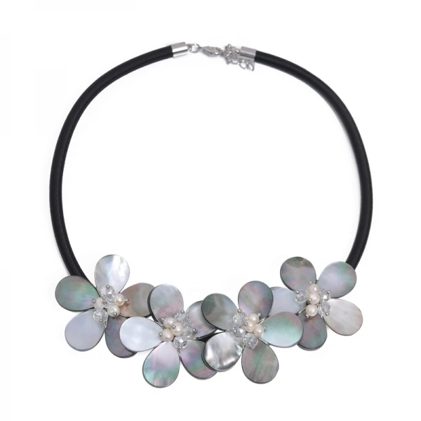 

2017 Direct Selling Hot Sale Women Round Collares Necklaces & Pendants Maxi Necklace Fashion Seawater Flower Leather Necklace