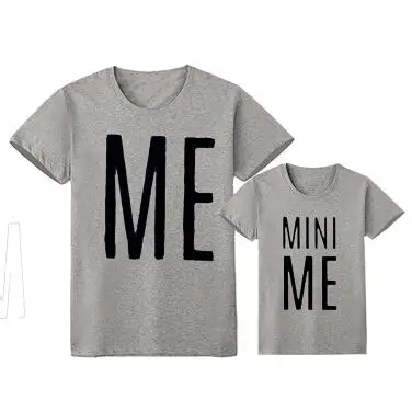 gray Г. Одинаковые комплекты для семьи Одежда для Отца и Сына с надписью «ME MINI ME» Модная стильная семейная футболка с милым рисунком одинаковые комплекты для семьи - Цвет: gray