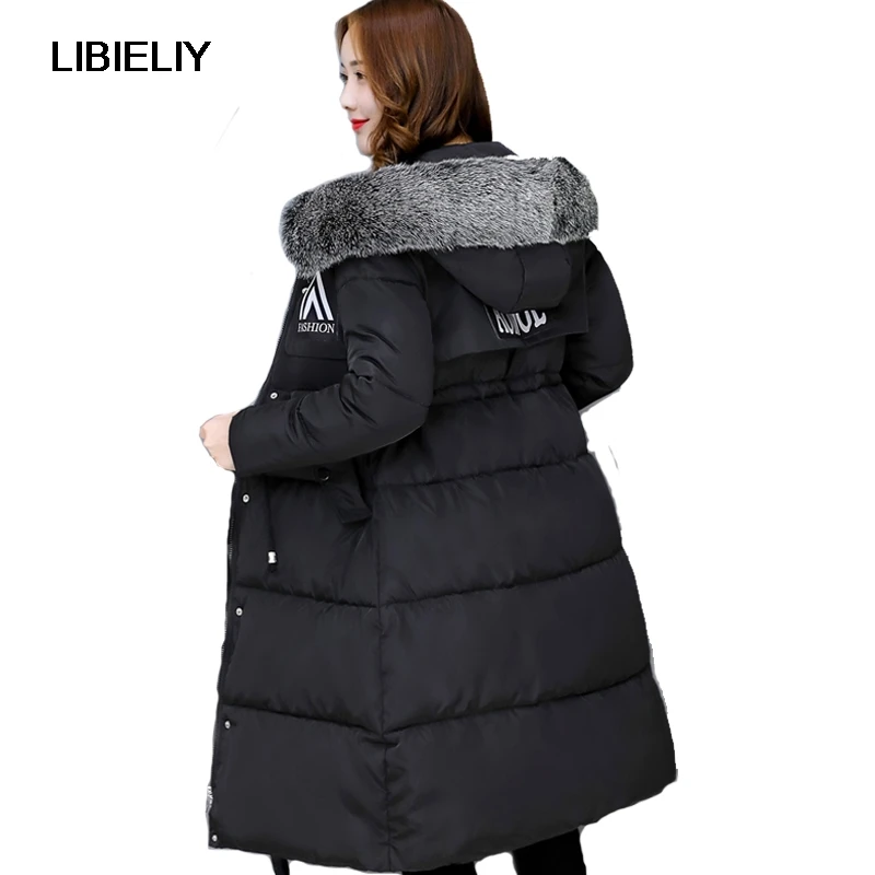 Красивая модная зимняя куртка с меховым воротником женское утепленное пальто