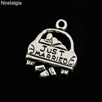 nostalgia 10pcs wedding car charms just married bride and groom honeymoon travel pendant jewelry 2015mm
