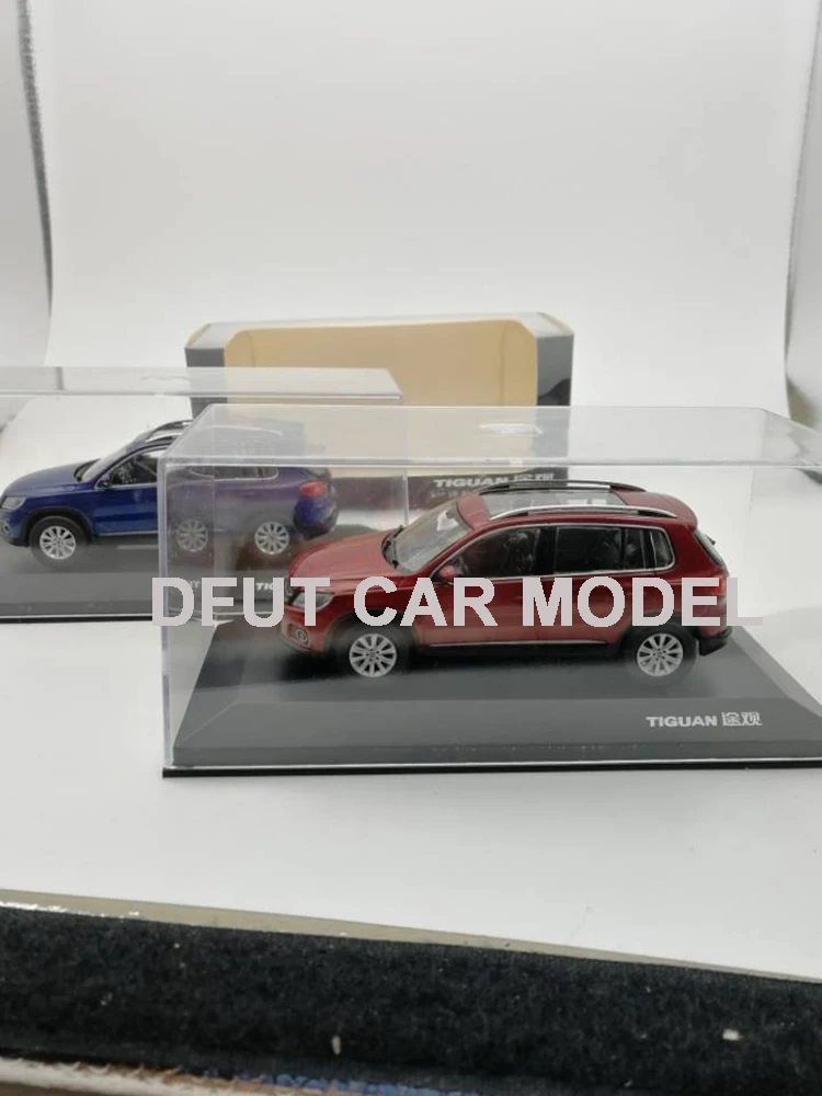 Литая 1:43 игрушечная спортивная модель автомобиля TIGUAN из сплава, детские игрушечные машинки, оригинальные авторизованные подлинные детские игрушки, подарок