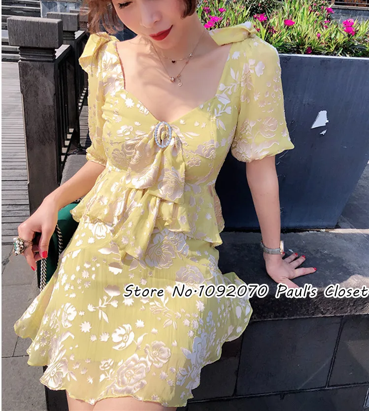 Женское бархатное платье-мини Cosmo с цветочным принтом и кристаллами | Женская