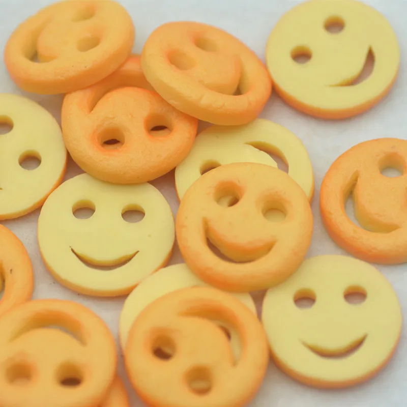 

20PCS Resin Smiling Face Cookies Miniatures Dollhouse Food Toys DIY Crafting Decoration Supplies 25mm