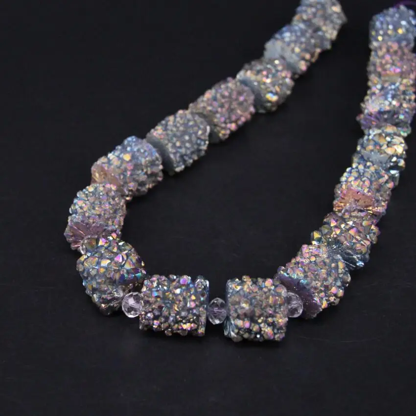 Прибл. 17 шт./нитка радужный титановый натуральный кварц жеодовая