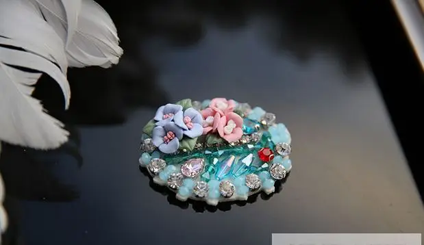 Декоративные цветы ручной работы стразы вышитые бисером аппликации из блесток с