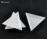 20 pcs doreen box plastic triangular sorting trays tool white color for displaying beads jewelry findings 64x73x10mm