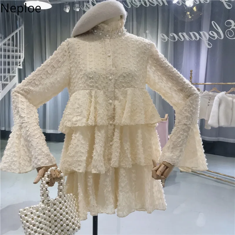 Женская Длинная блузка с каскадными оборками Nepole однобортная расклешенными