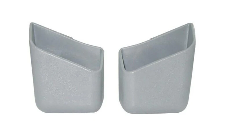 Хранилище для очков/смартфона в автомобиле с двумя многоразовыми пастообразными контейнерами.