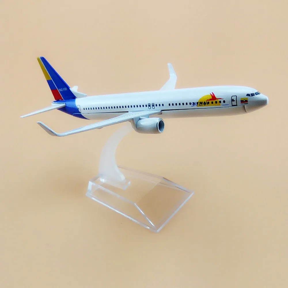 16cm Air Colombia SATENA Airlines Airplane Model Boeing 737 B737 800 Airways Plane Aircraft Free Shipping | Дом и сад
