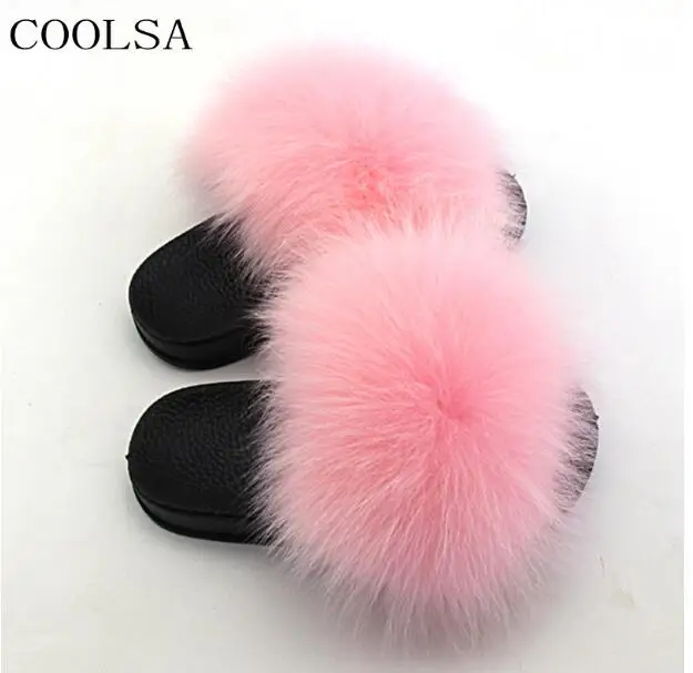 Pink COOLSA/детские меховые тапочки; домашние теплые пушистые тапочки из лисьего меха для девочек; Плюшевые сандалии из ПВХ на плоской подошве; детские тапочки на заказ - Цвет: Pink