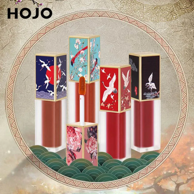 Бархатный туман от бренда HOJO для губ увлажняет матовый блеск долговечная
