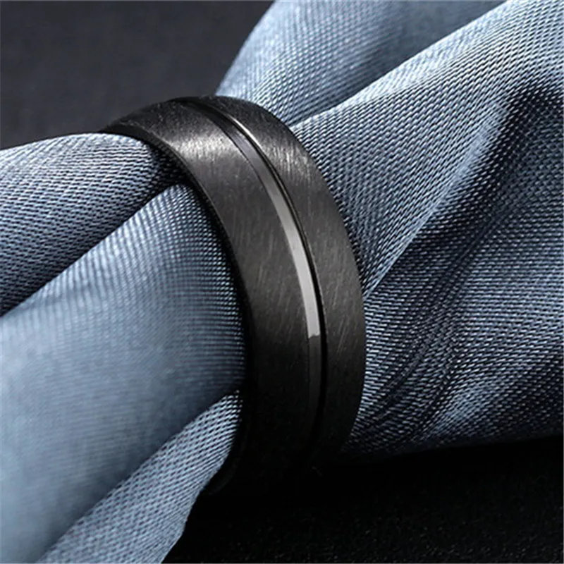 Мужское кольцо в стиле хип хоп черное блестящее из титановой стали Прямая