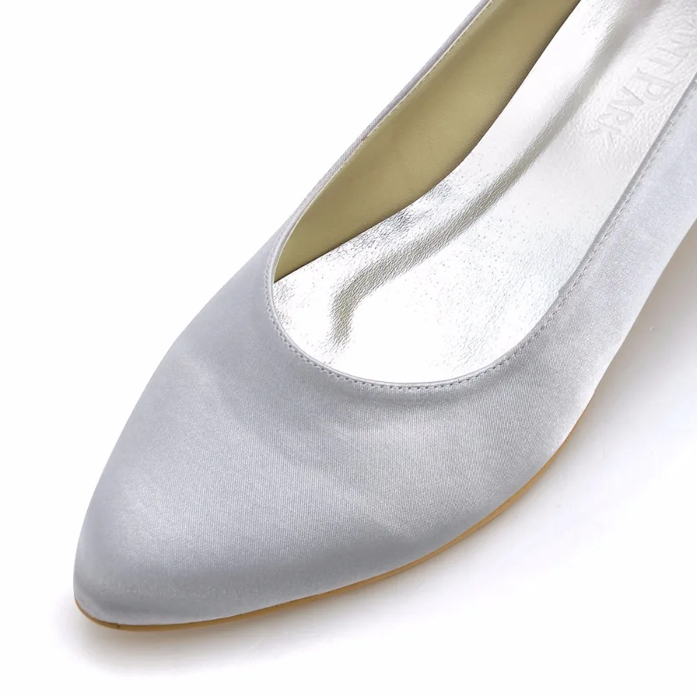 Женская обувь на низком каблуке Свадебные туфли с острым носком цвета слоновой