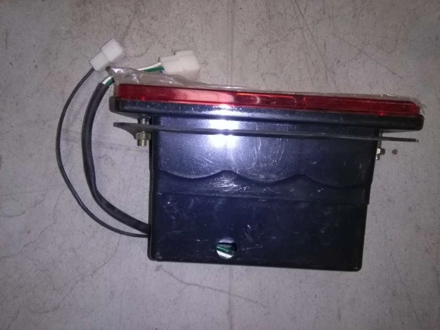 Задний сигнальный свет JINMA/JM 200E 204E 240E 244E тракторов