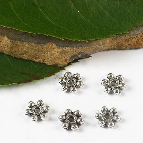 

250pcs Tibetan silver daisy flower spacer beads h2758