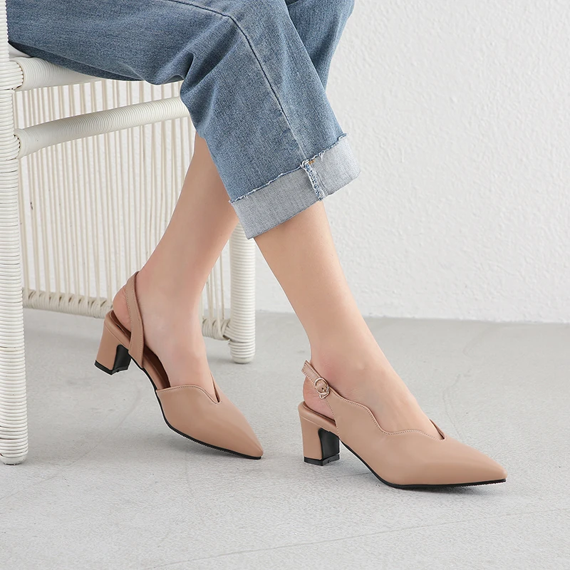 

JK Thick High Heels Sandals Women Pointed Toe Buckle Footwear Fashion Office Sandals Female Summer Shoes Woman 2019 Plus Size 46