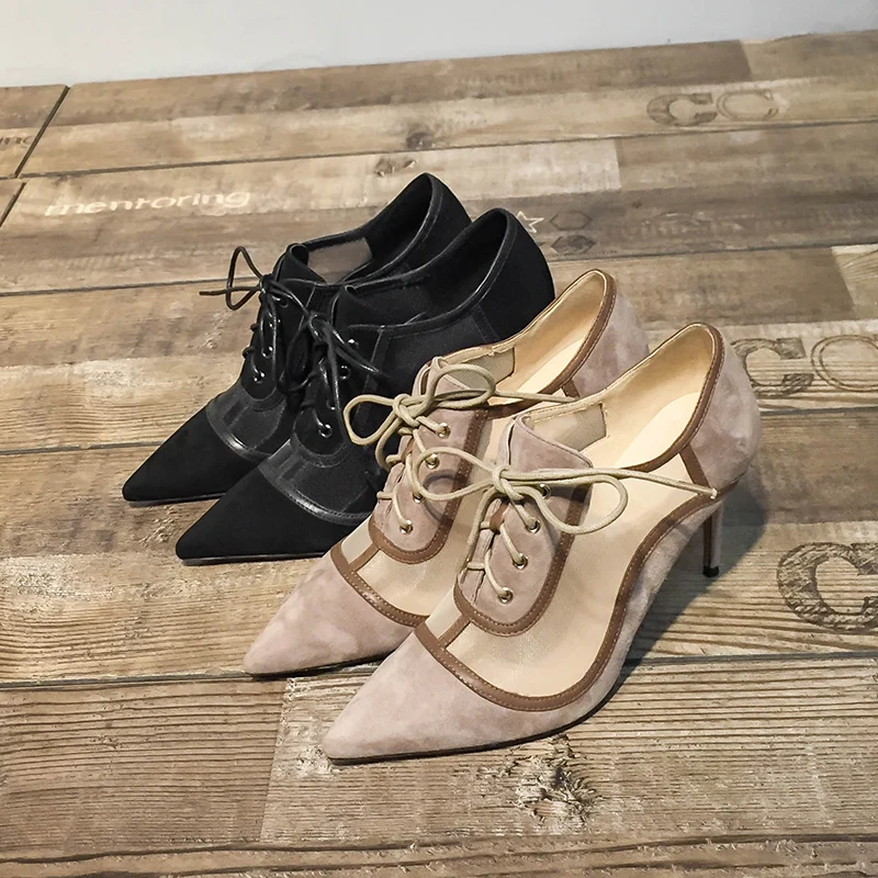 Летние сандалии с закрытым носком женские сетчатые вырезами и на шпильках