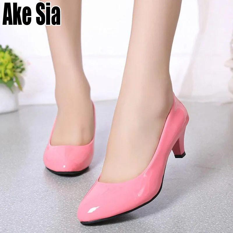 Ake Sia Footware/женские красные туфли лодочки на Высоком толстом каблуке с круглым