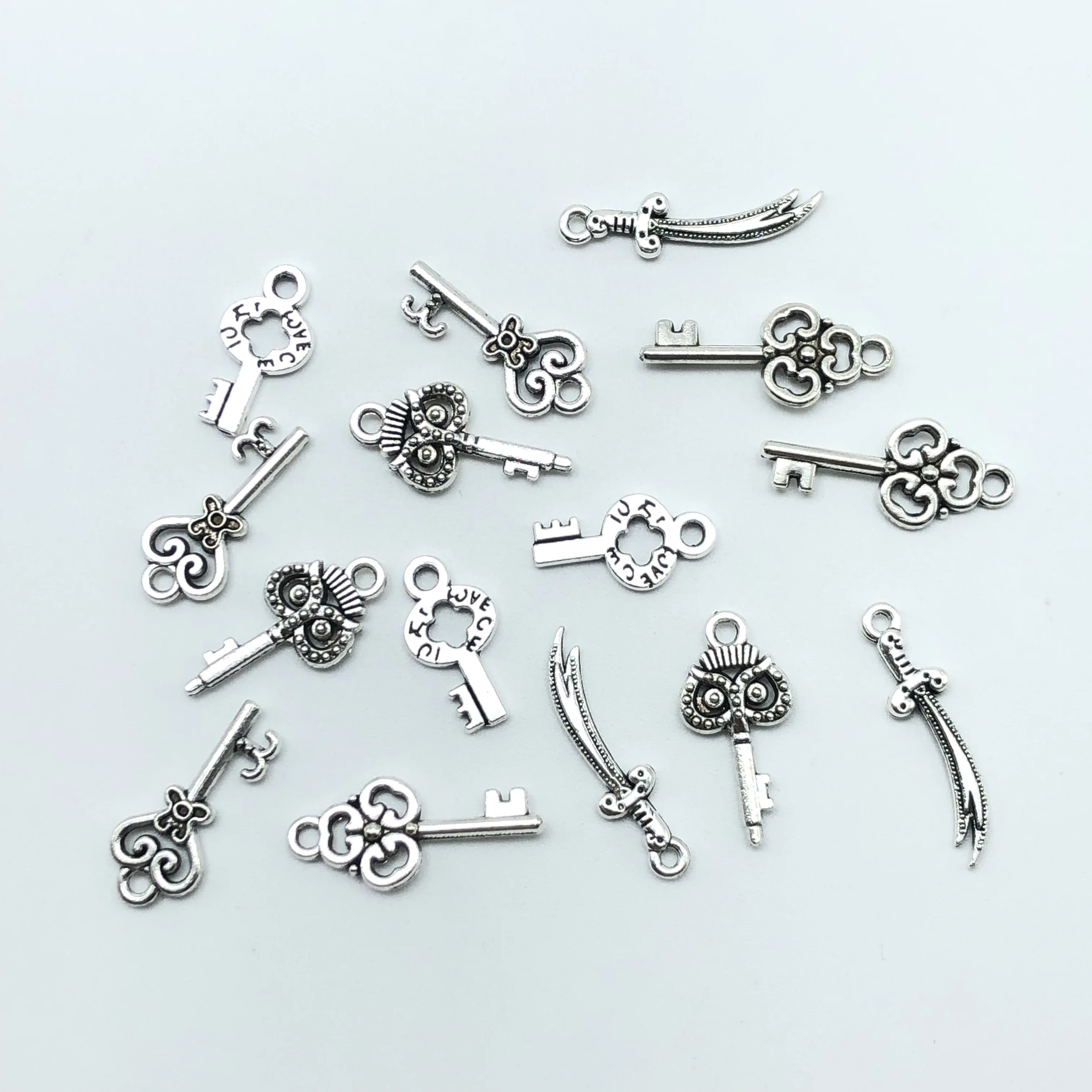 JunKang 30 шт Шарм тибетский серебряный ключ нож кулон ювелирных изделий DIY ожерелье