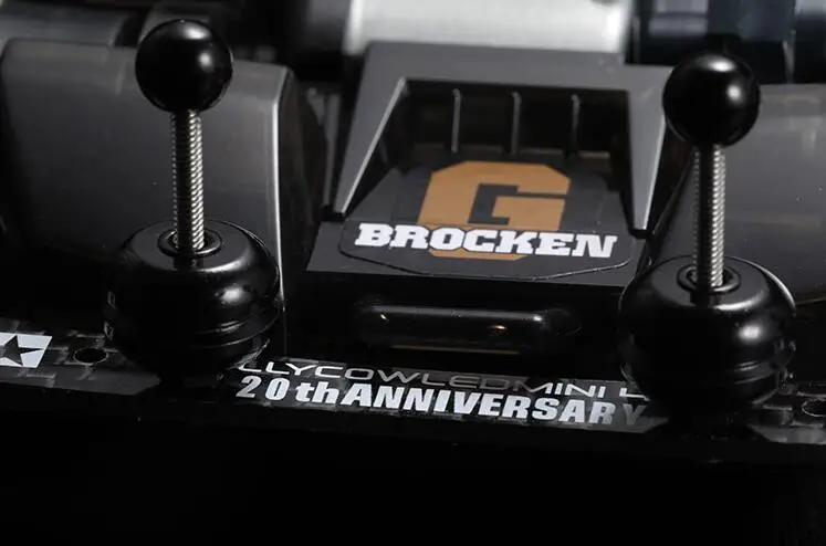 1 комплект Tamiya по супер скидке 19414 черный прозрачный BROCKEN гигант модель автомобиля
