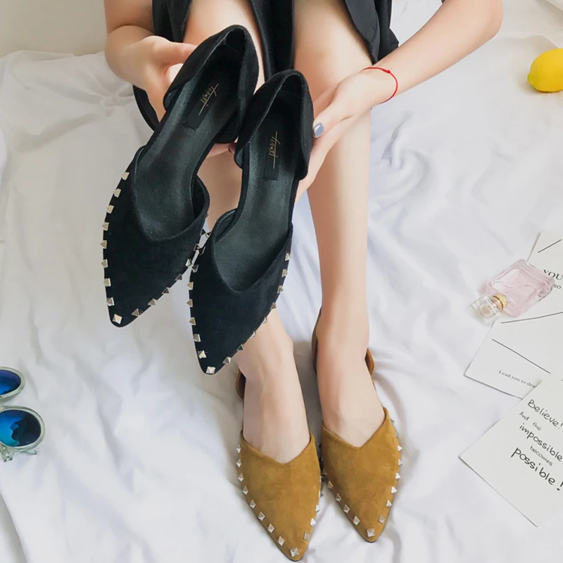 Женские весенние туфли для медсестры с заклепками в стиле панк mujer лоферы на