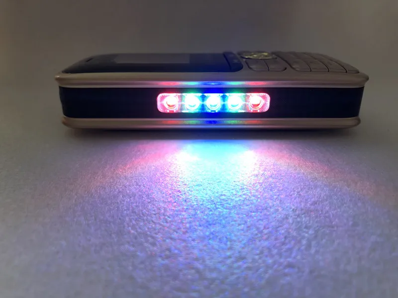 Оригинальный внешний аккумулятор 4 ядра две SIM мобильный телефон Bluetooth FM радио