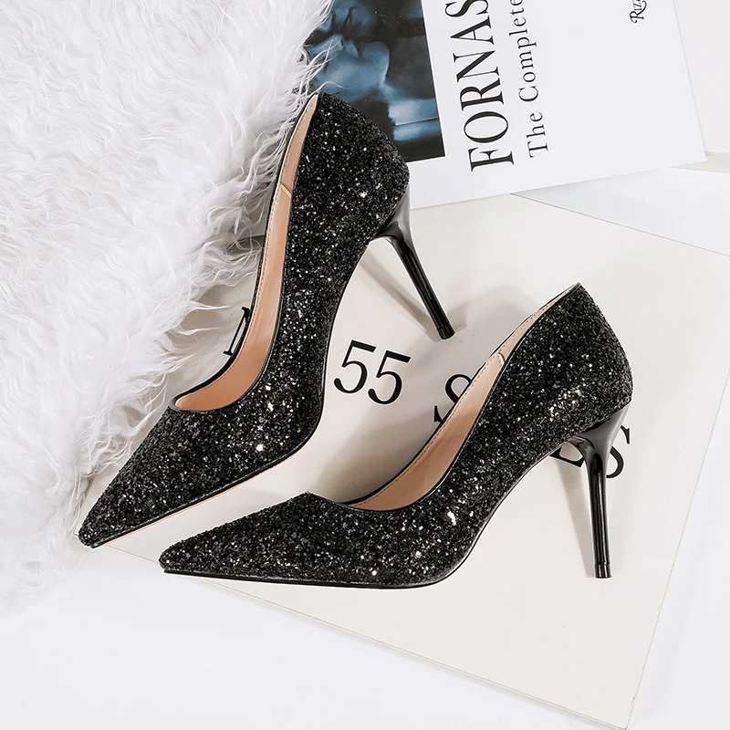 2019 осенние женские пикантные туфли лодочки блестящие свадебные из розового