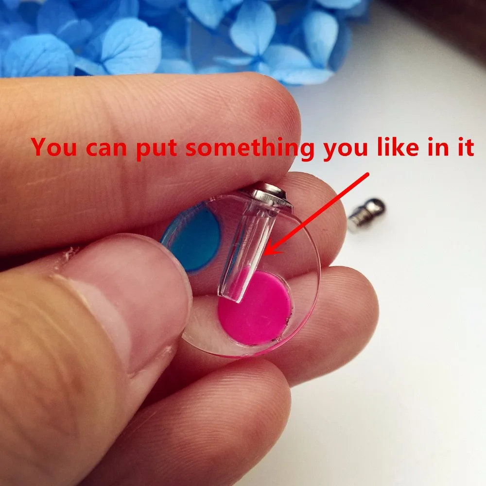 

50pieces 19*19mm love heart luminous crystal vial pendants Glass Crystal Vials perfume bottle name on rice art charms pendant