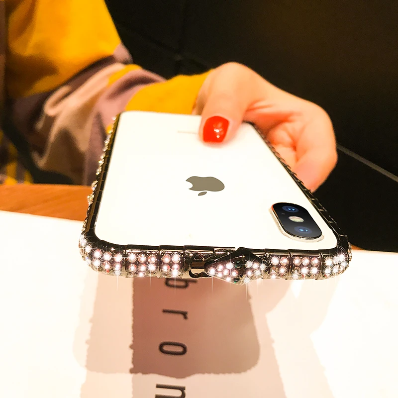 Luxury Bling Diamond Bumper Case For iPhone XS Max XR X 8 7 6 6S Plus Cases Fashion Glitter Rhinestone Inlay Metal Snake Frame