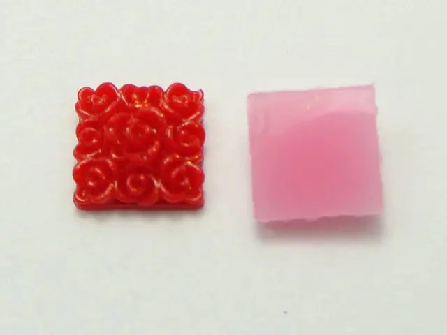 

100 Mixed Color Flatback Resin Floral Square Cabochons 10X10mm