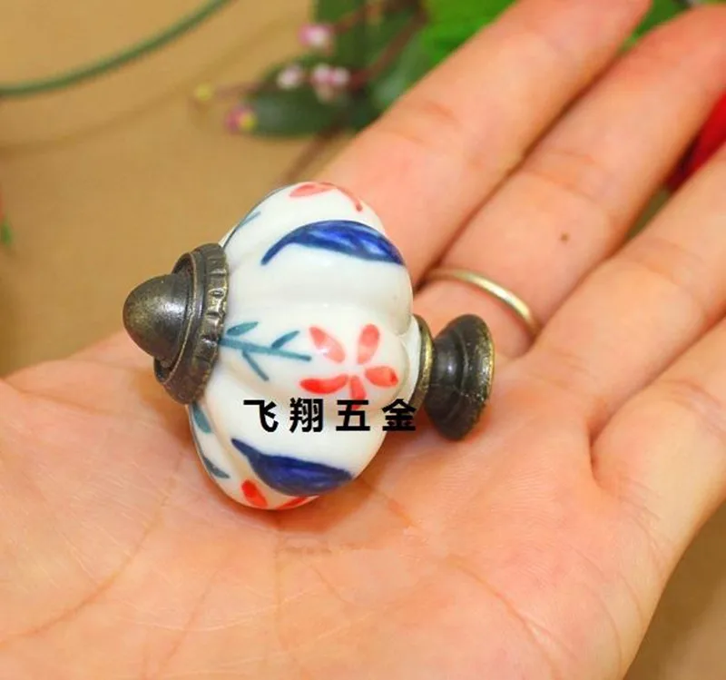 Ручки для шкафа MAXMIX 5 шт. 33 мм с синим листом ручная работа керамические в виде