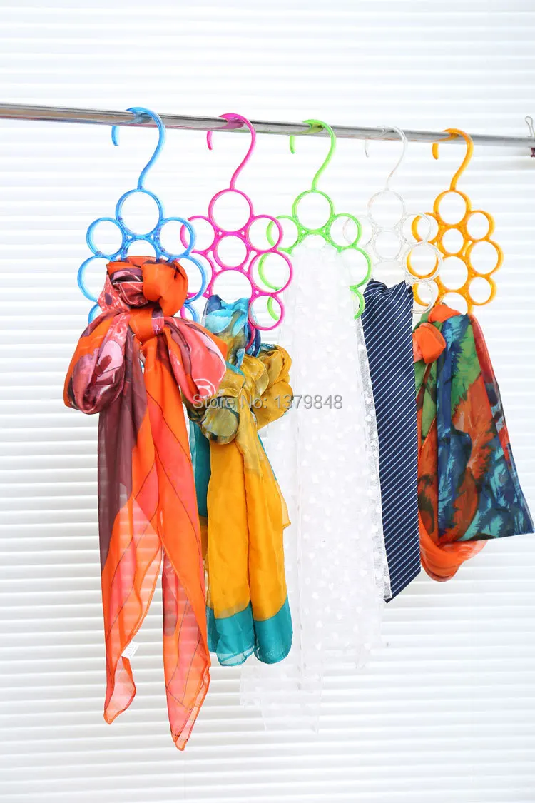 

Стеллаж для хранения шарфов с 10 отверстиями