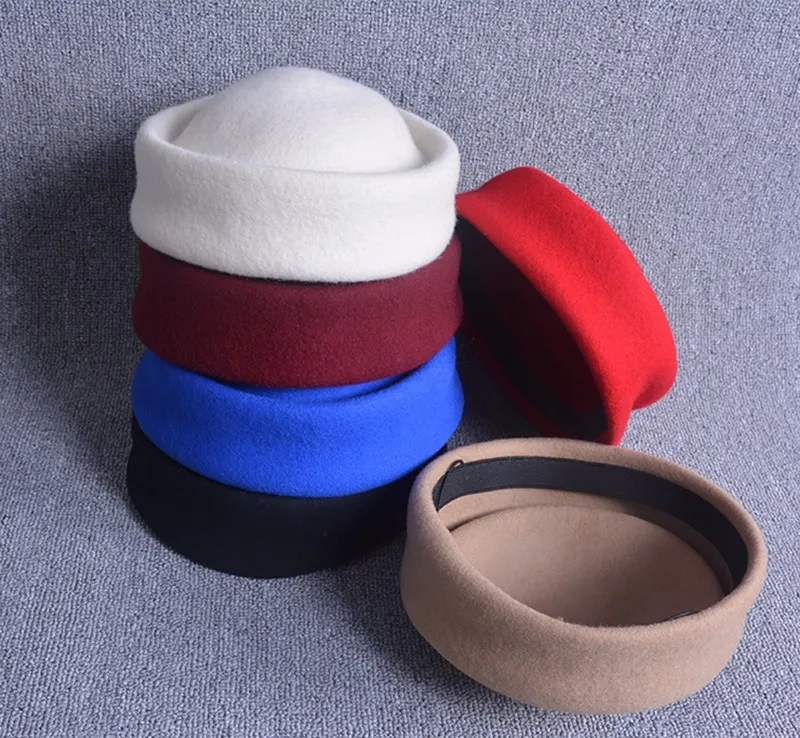 Новые однотонные зимние женские шапки Pillbox, женские шерстяные шапки для свадебной вечеринки, фетровые шляпы B028