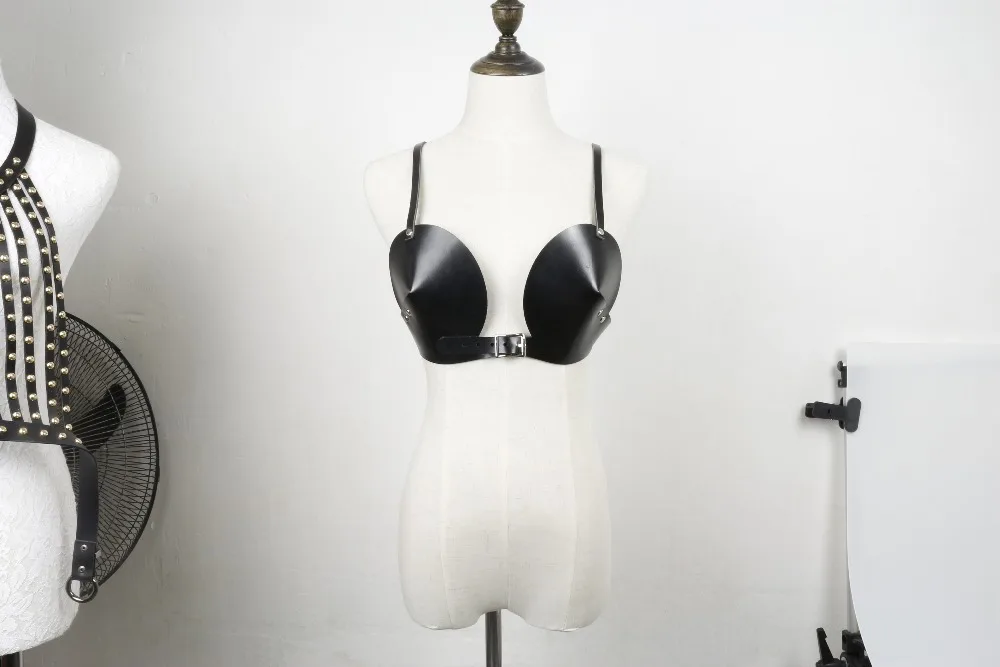 genuine leather Bra women's 2015 new design fashion sexy Bullet buckled adjustable black body breast harness free shipping | Аксессуары