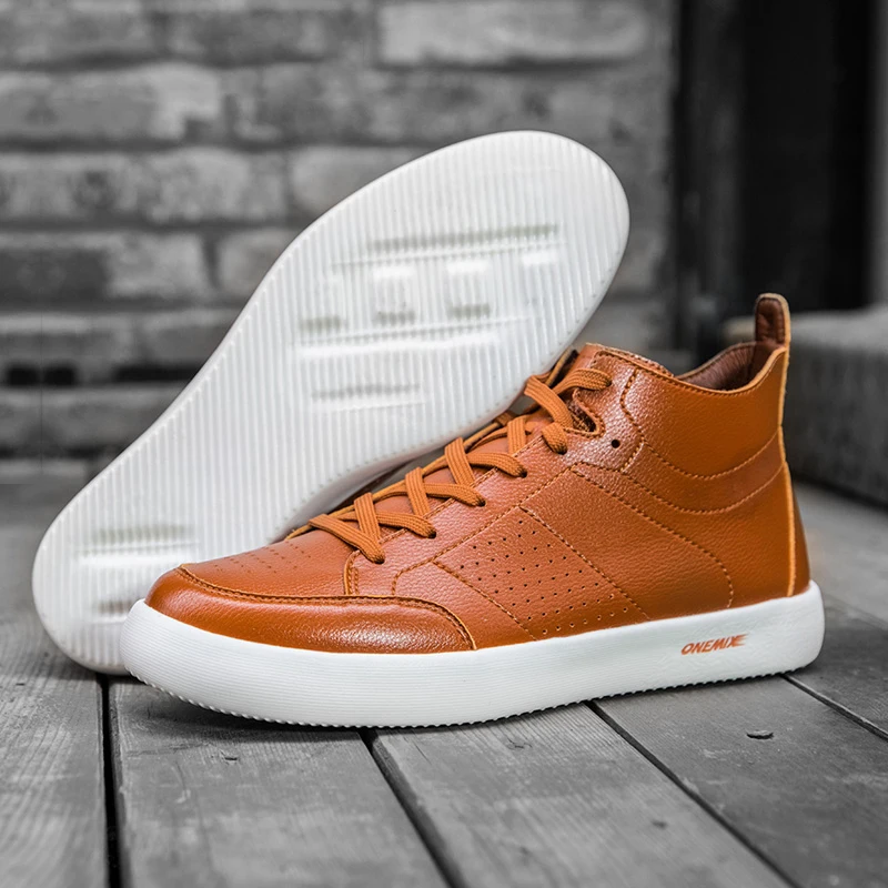 Кроссовки ONEMIX мужские легкие с эластичной подошвой и мягким верхом из микрофибры