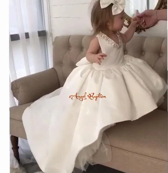 Gorgeous white/ivory flower girl dresses rhinestones V-neck satin toddler pageant infant 1 year birthday dress with long train | Детская