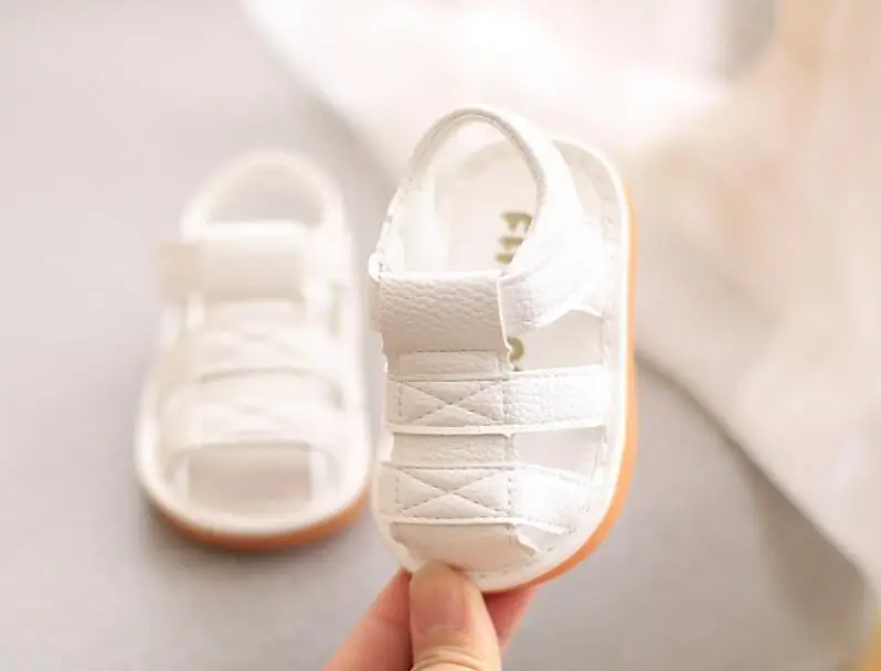 New baby sandals boys 0-1-2 years old soft bottom non-slip children's summer shoes toddler called |