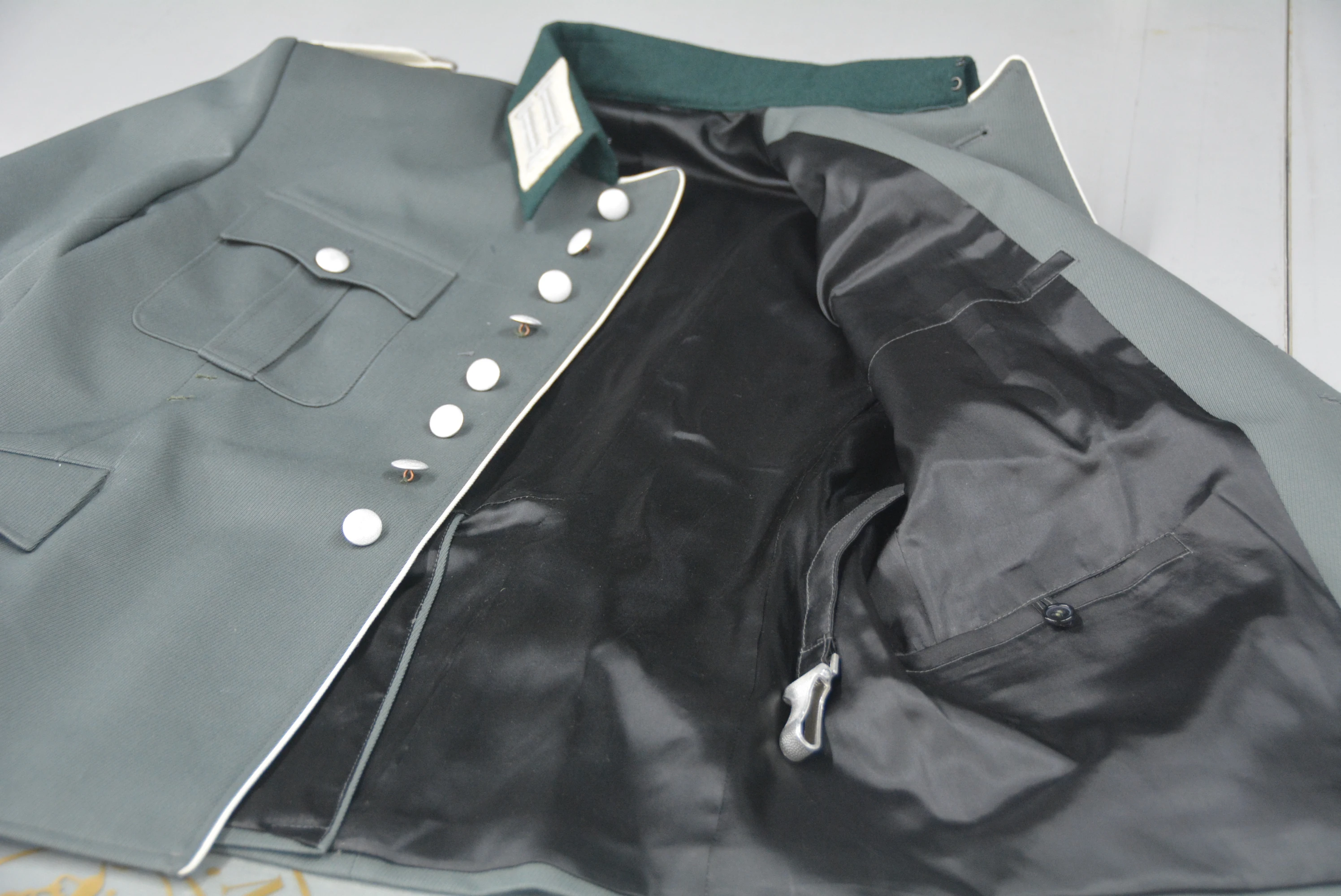 Платье/офицерская одежда/саржевая шерсть/куртка