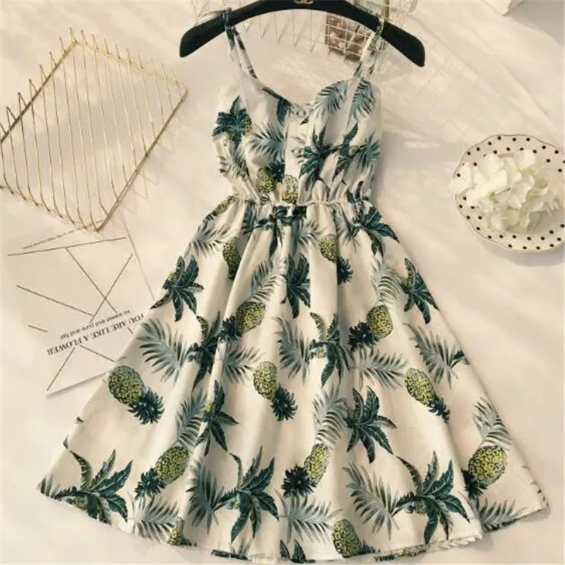 Платье женское ТРАПЕЦИЕВИДНОЕ на тонких бретельках пикантное пляжное