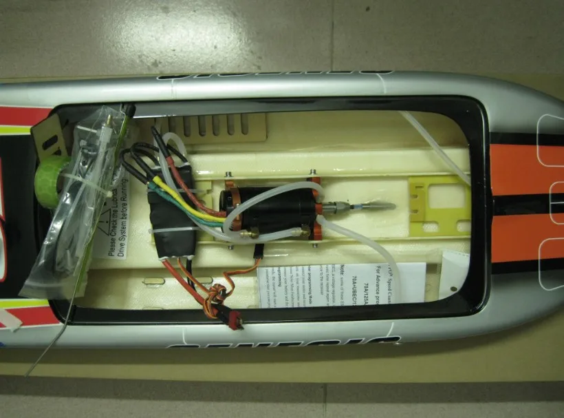 Гоночная лодка катамаран Genesis 1122/электрическая бесщеточная Лодка на