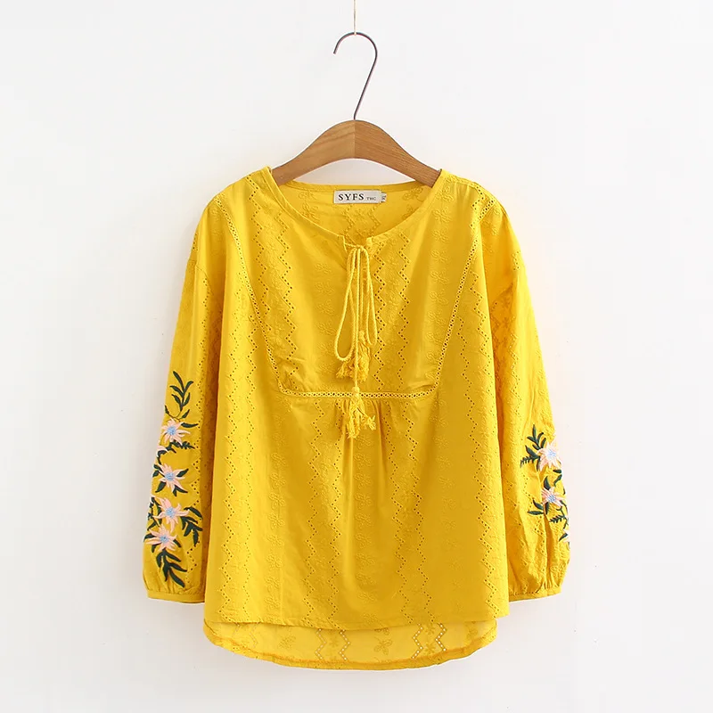 

Large Size Women's Shirts 2019 Pure Cotton Embroidered Tops Seven-part Sleeves Loose Casual Plus Size Blouse Women blusas