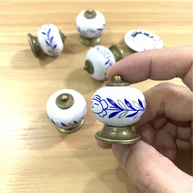 Сине белые фарфоровые ручки LCH 33 мм для детей/Детские керамические шкафов и